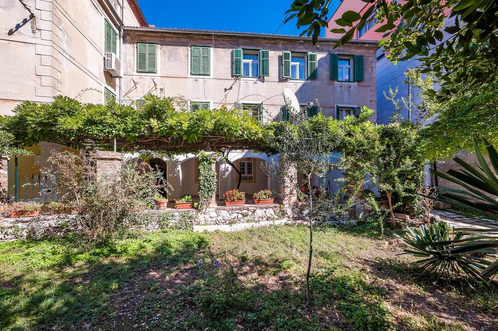Apartment Heart Of The City Šibenik Kültér fotó